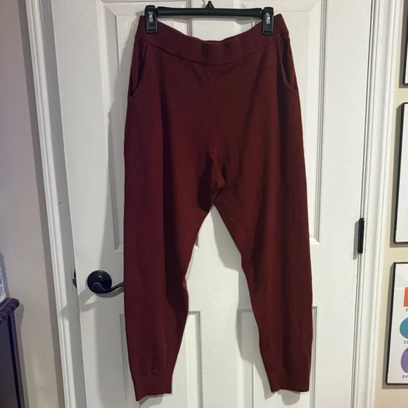 New York & Company burgundy Set - Picture 7 of 7